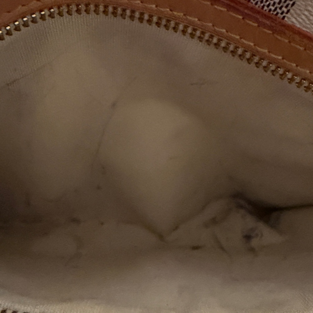 Louie Vuitton Purse - Picture 11 of 11
